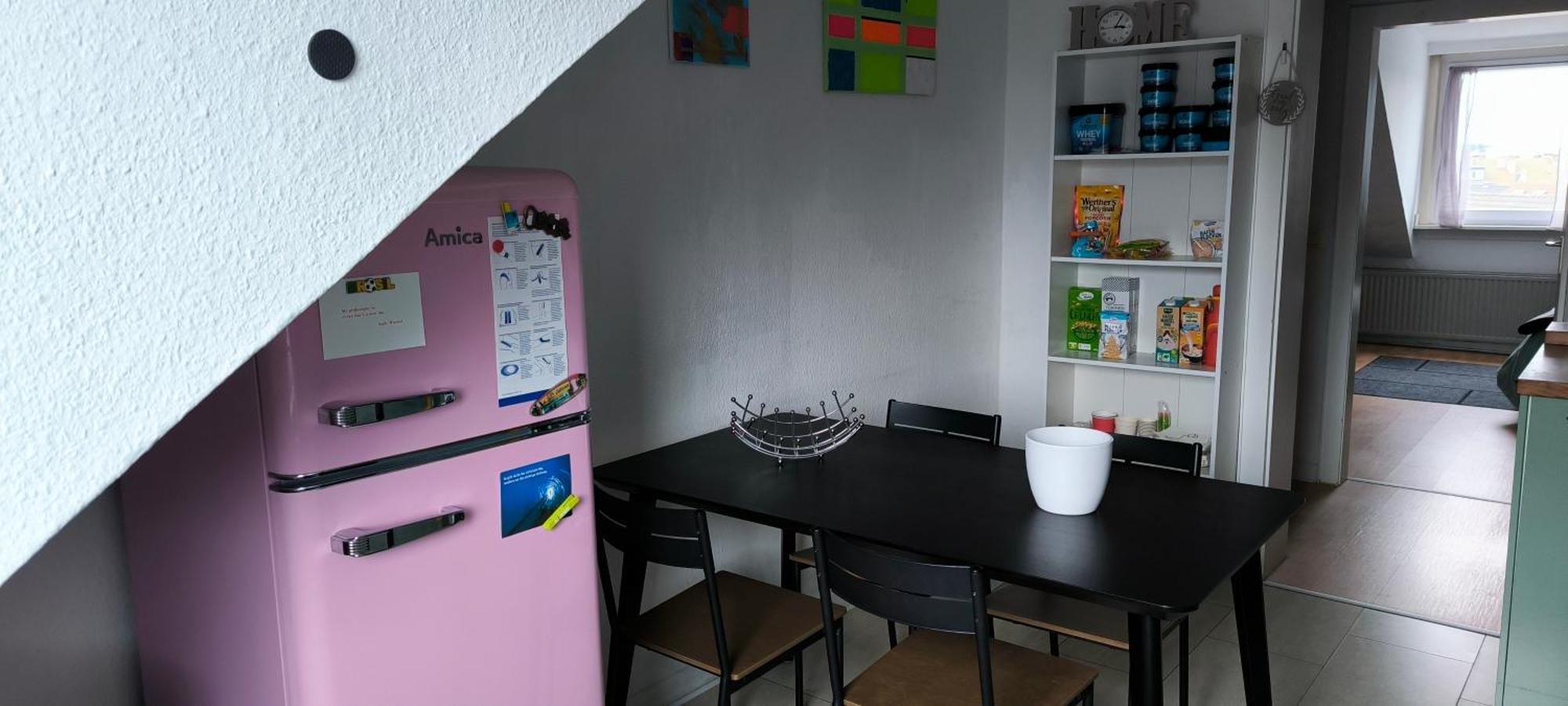 Private In A Shared Cozy Flat